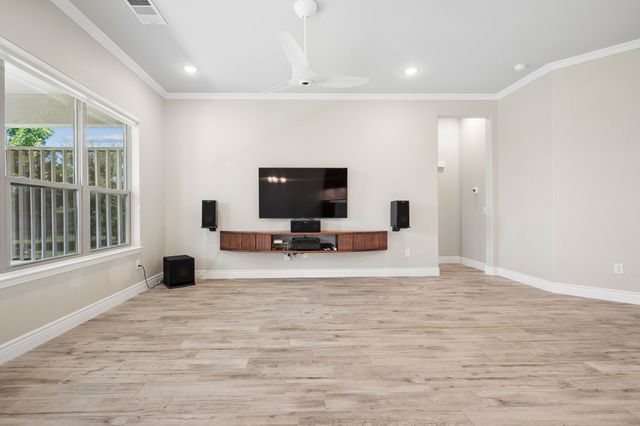 9513 Siltstone Drive, Denton, TX 76207
