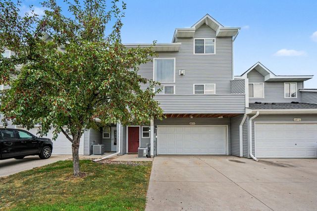 697 Kingfisher Lane H, Woodbury, MN 55125