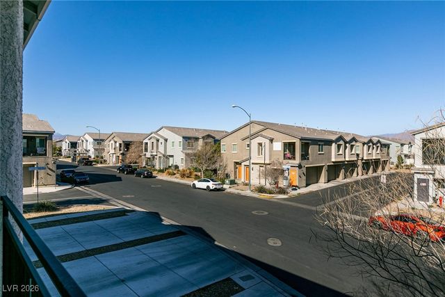 2495 Sunflower Days Avenue 2052, North Las Vegas, NV 89031