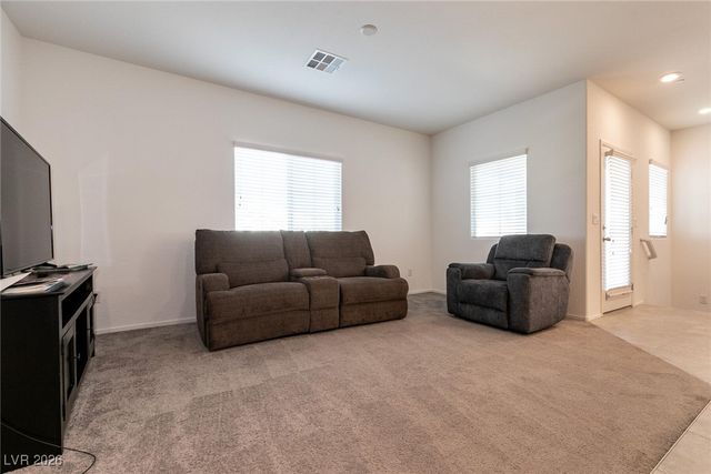 2495 Sunflower Days Avenue 2052, North Las Vegas, NV 89031