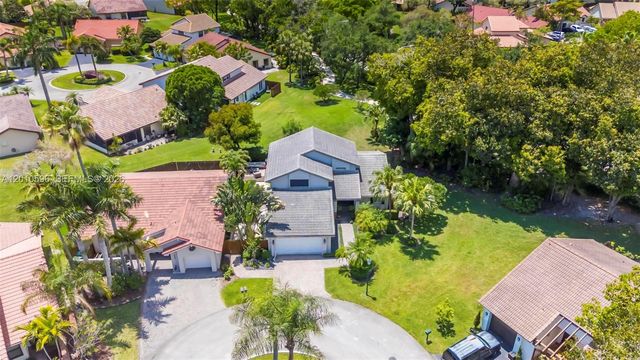 2081 Augusta, Weston, FL 33326