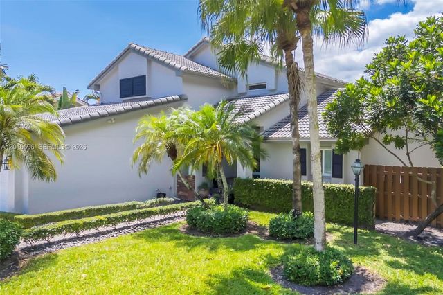 2081 Augusta, Weston, FL 33326