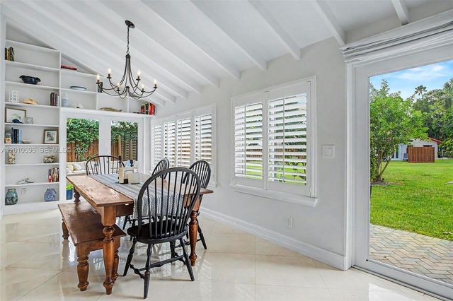 2081 Augusta, Weston, FL 33326
