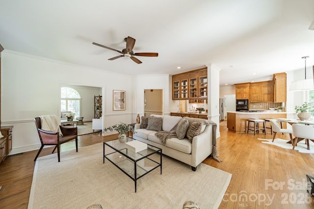 4332 Rosecliff Drive, Charlotte, NC 28277