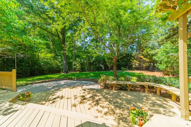 4332 Rosecliff Drive, Charlotte, NC 28277