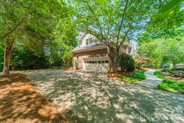4332 Rosecliff Drive, Charlotte, NC 28277