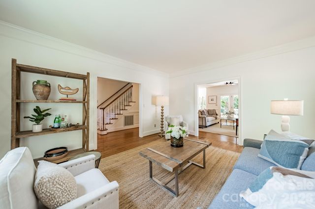 4332 Rosecliff Drive, Charlotte, NC 28277