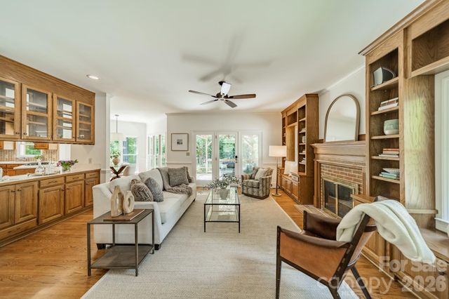 4332 Rosecliff Drive, Charlotte, NC 28277