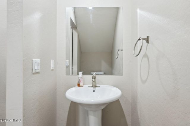 1406 W MAIN Street 116, Mesa, AZ 85201