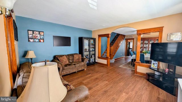 314 BELMONT AVE, Folsom, PA 19033