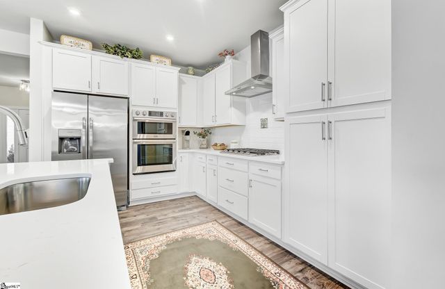 656 Clairbook Court, Greer, SC 29651