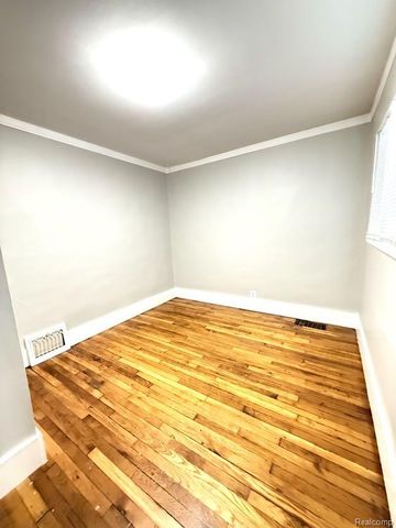 1529 Silman Street, Ferndale, MI 48220