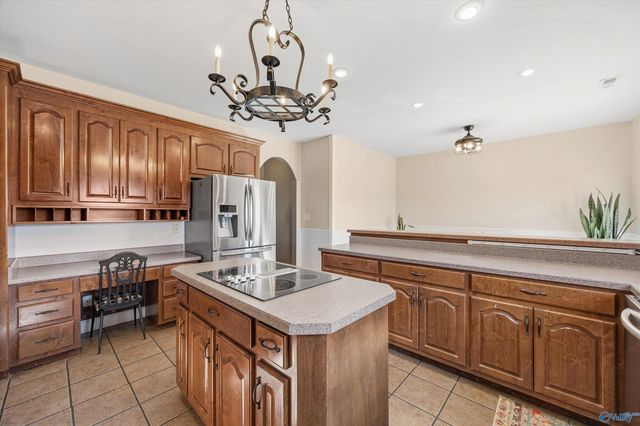 24862 Pepper Road, Athens, AL 35613