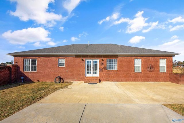 24862 Pepper Road, Athens, AL 35613