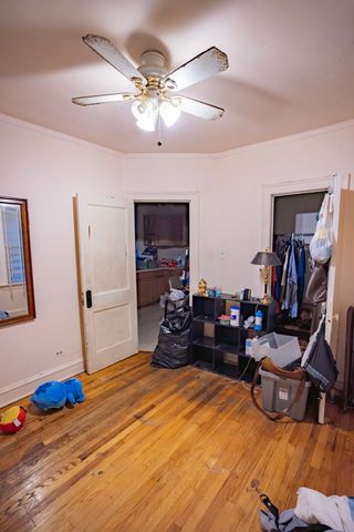 8419 S Maryland Avenue, Chicago, IL 60619