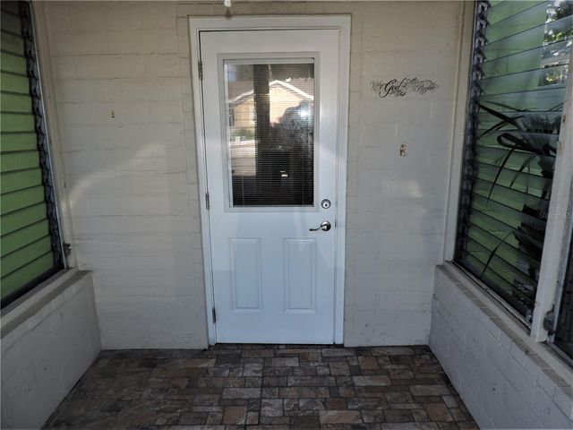 61 81ST AVENUE 2, Treasure Island, FL 33706