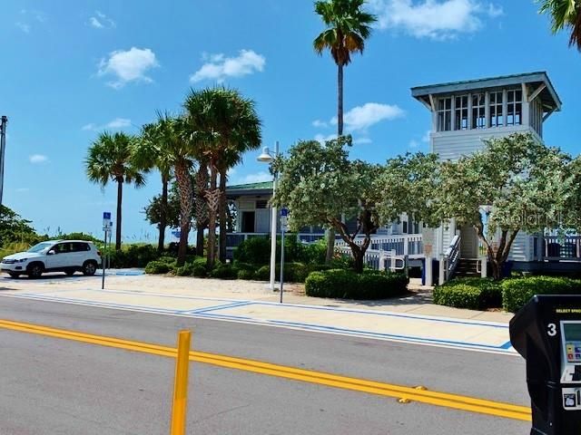 61 81ST AVENUE 2, Treasure Island, FL 33706