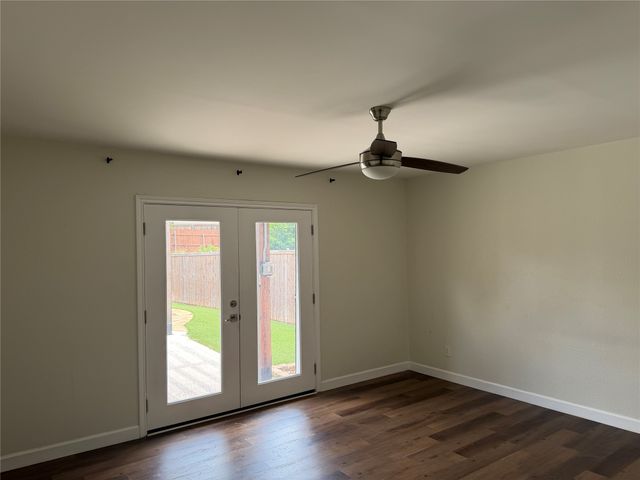 1716 Rosemeade Circle, Carrollton, TX 75007