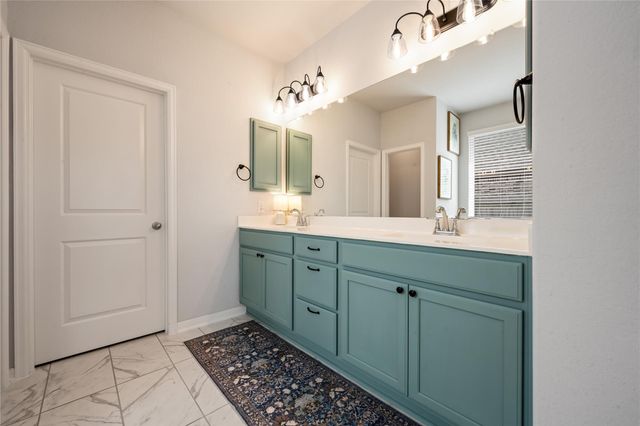 23214 Bordeaux Drive, Alvin, TX 77511