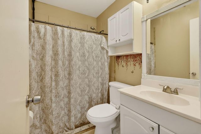 184 Greentree Circle, Jupiter, FL 33458