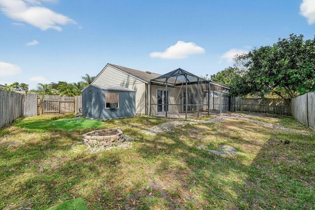 184 Greentree Circle, Jupiter, FL 33458