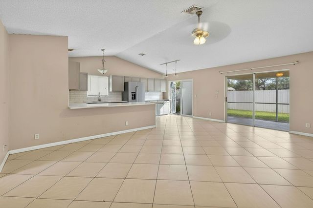 184 Greentree Circle, Jupiter, FL 33458