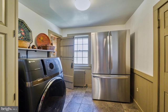38678 PIGGOTT BOTTOM RD, Hamilton, VA 20158