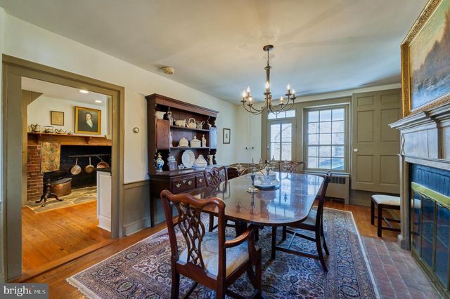 38678 PIGGOTT BOTTOM RD, Hamilton, VA 20158