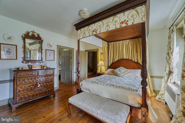 38678 PIGGOTT BOTTOM RD, Hamilton, VA 20158