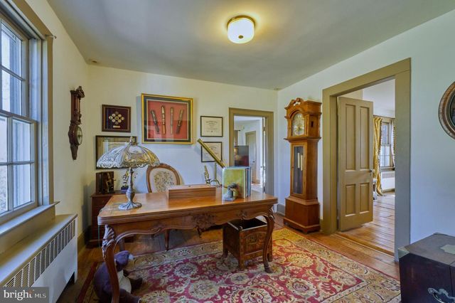 38678 PIGGOTT BOTTOM RD, Hamilton, VA 20158