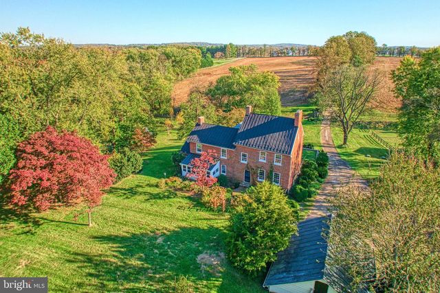 38678 PIGGOTT BOTTOM RD, Hamilton, VA 20158