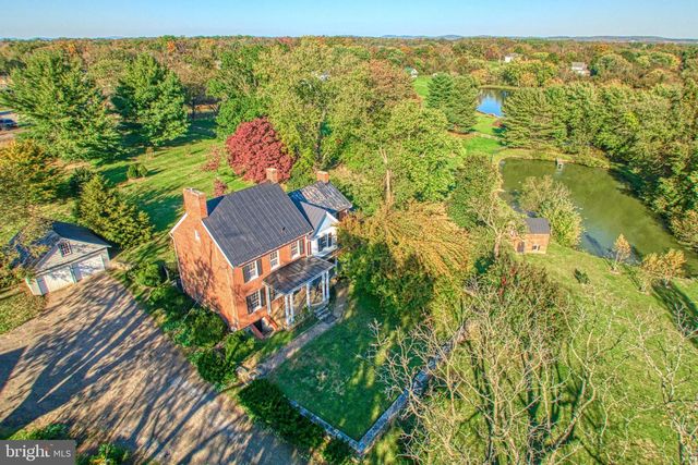 38678 PIGGOTT BOTTOM RD, Hamilton, VA 20158