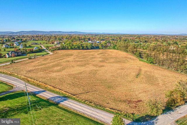 38678 PIGGOTT BOTTOM RD, Hamilton, VA 20158