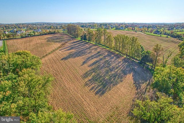 38678 PIGGOTT BOTTOM RD, Hamilton, VA 20158