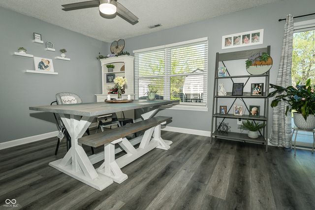 273 Brixton Woods West Drive, Pittsboro, IN 46167