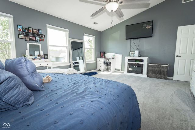 273 Brixton Woods West Drive, Pittsboro, IN 46167