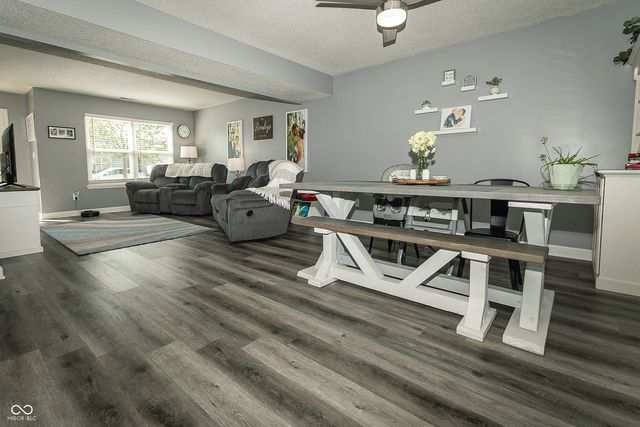273 Brixton Woods West Drive, Pittsboro, IN 46167