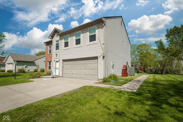 273 Brixton Woods West Drive, Pittsboro, IN 46167