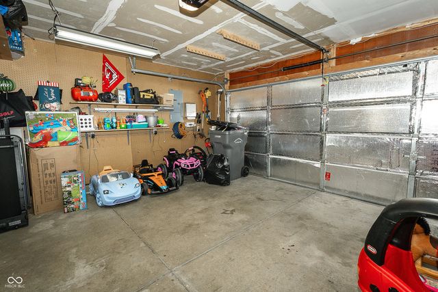 273 Brixton Woods West Drive, Pittsboro, IN 46167