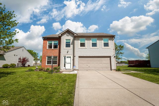 273 Brixton Woods West Drive, Pittsboro, IN 46167
