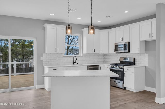306 Beach Boulevard, Forked River, NJ 08731