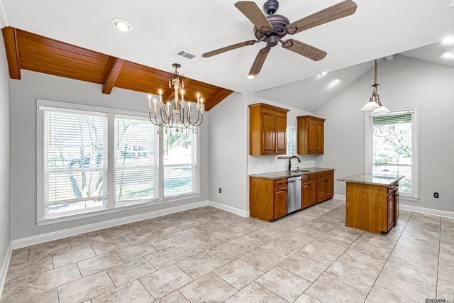 18904 Poujeaux Ave, Baton Rouge, LA 70817