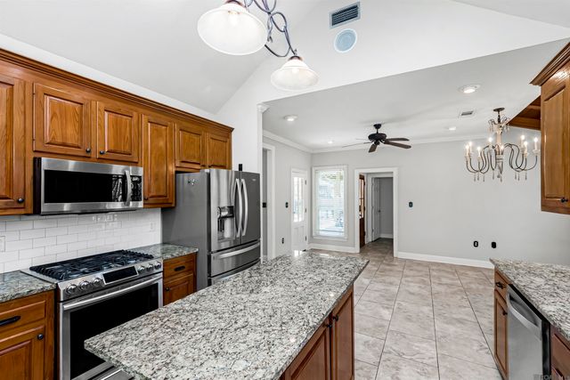 18904 Poujeaux Ave, Baton Rouge, LA 70817