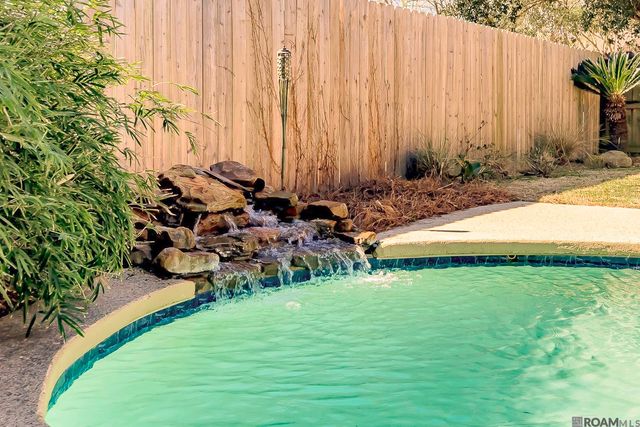 18904 Poujeaux Ave, Baton Rouge, LA 70817