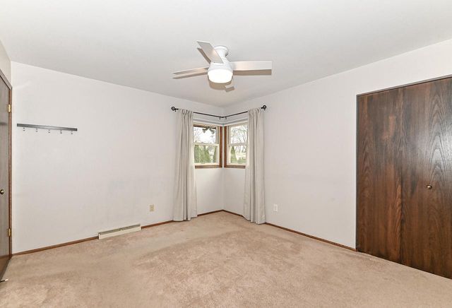 3327 Southwood DRIVE, Racine, WI 53406