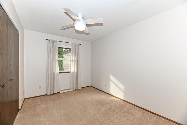 3327 Southwood DRIVE, Racine, WI 53406