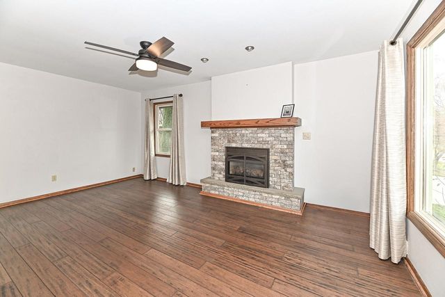 3327 Southwood DRIVE, Racine, WI 53406