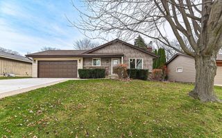 3327 Southwood DRIVE, Racine, WI 53406