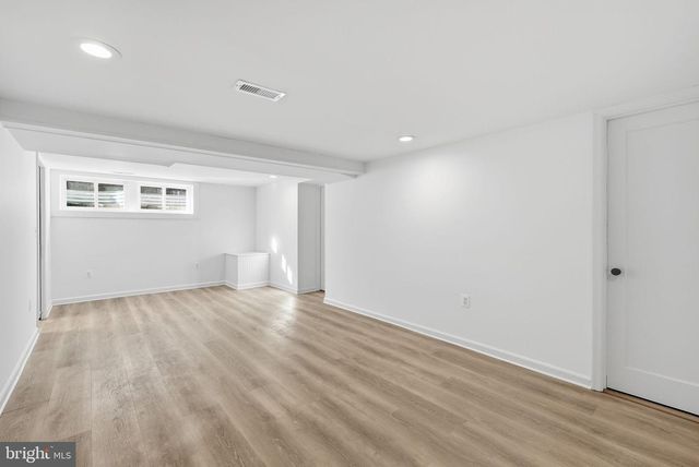 5 OXFORD ST, Chevy Chase, MD 20815