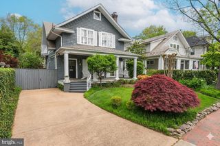 5 OXFORD ST, Chevy Chase, MD 20815